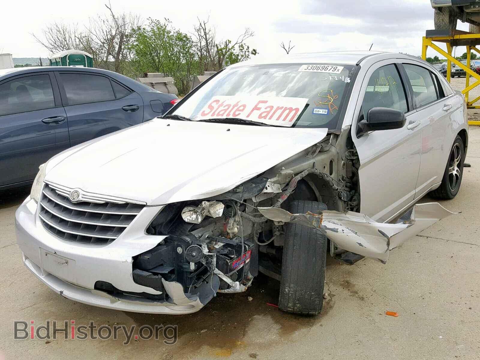 2010 CHRYSLER SEBRING - VIN: 1C3CC4FB7AN204727 - Фото 2