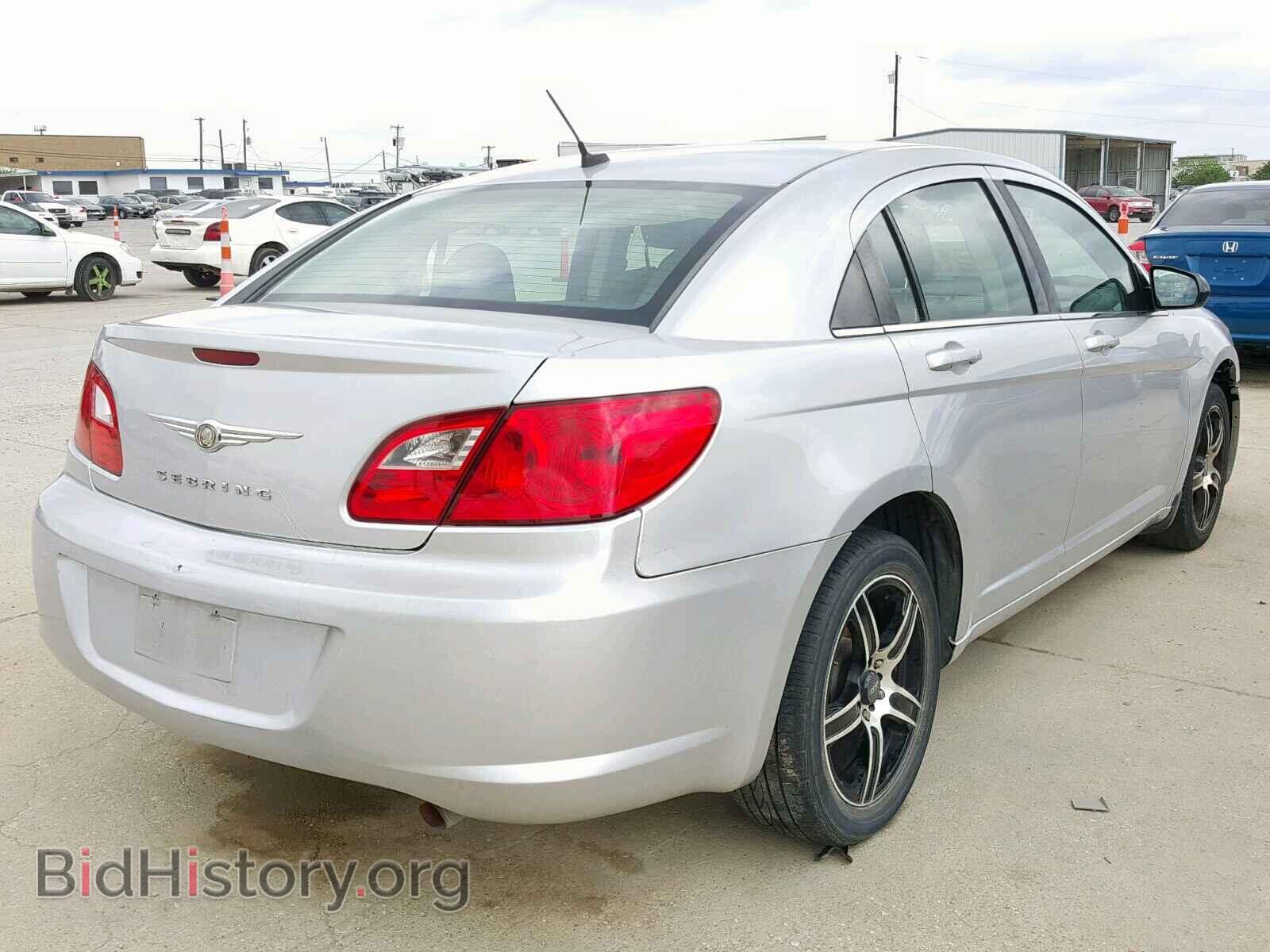 2010 CHRYSLER SEBRING - VIN: 1C3CC4FB7AN204727 - Фото 4
