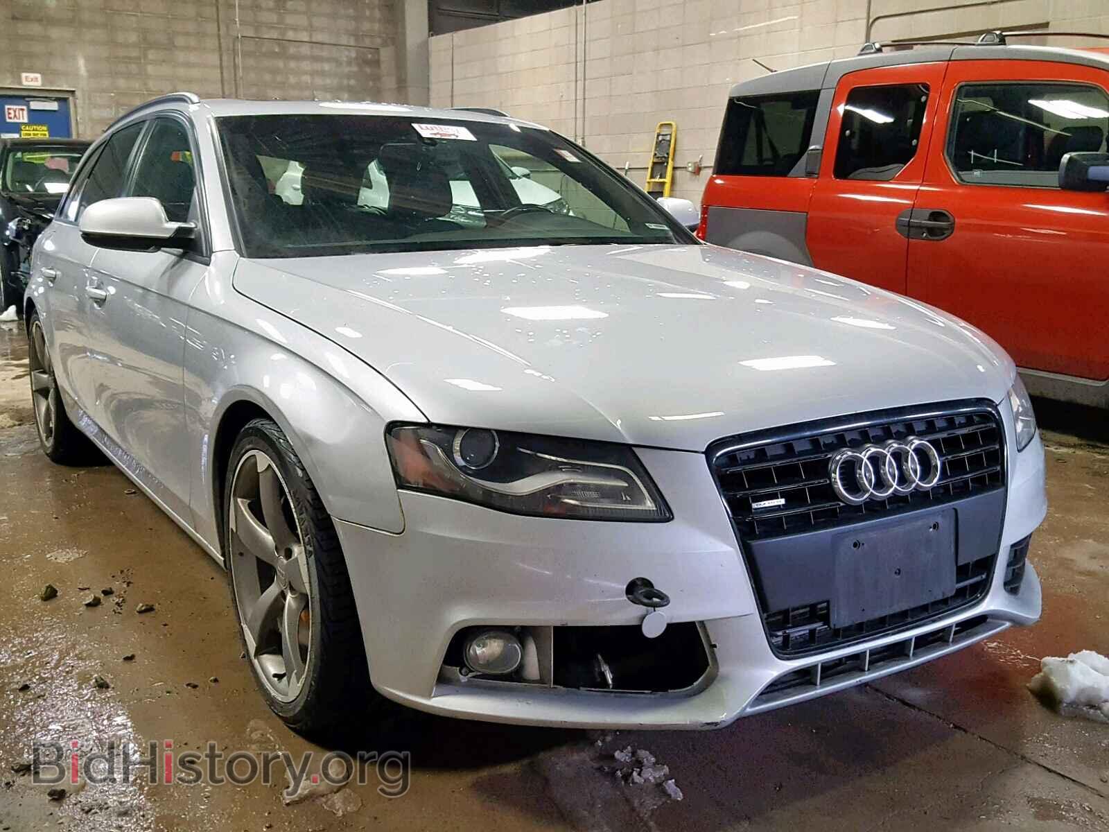 Photo WAUWFBFL3BA088106 - AUDI A4 2011