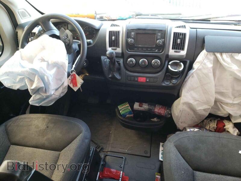2018 RAM PROMASTER (VIN 3C6TRVCG2JE100738) — photo 9 of 10