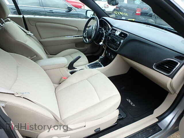 2013 CHRYSLER 200 - VIN: 1C3BCBEB2DN511454 - Photo 5