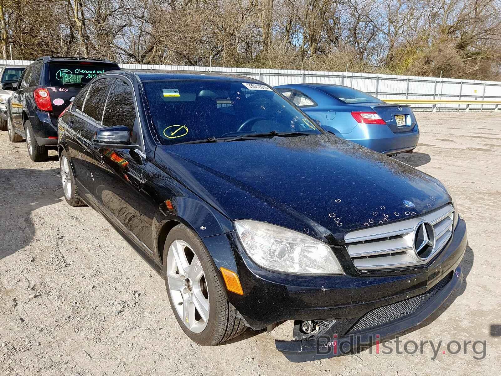 Photo WDDGF8BB3AR121098 - MERCEDES-BENZ C CLASS 2010