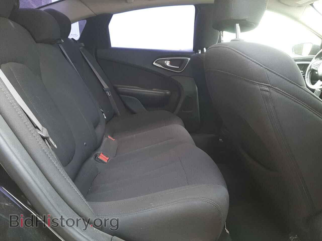2015 CHRYSLER 200 - VIN: 1C3CCCAB5FN719265 - Фото 6