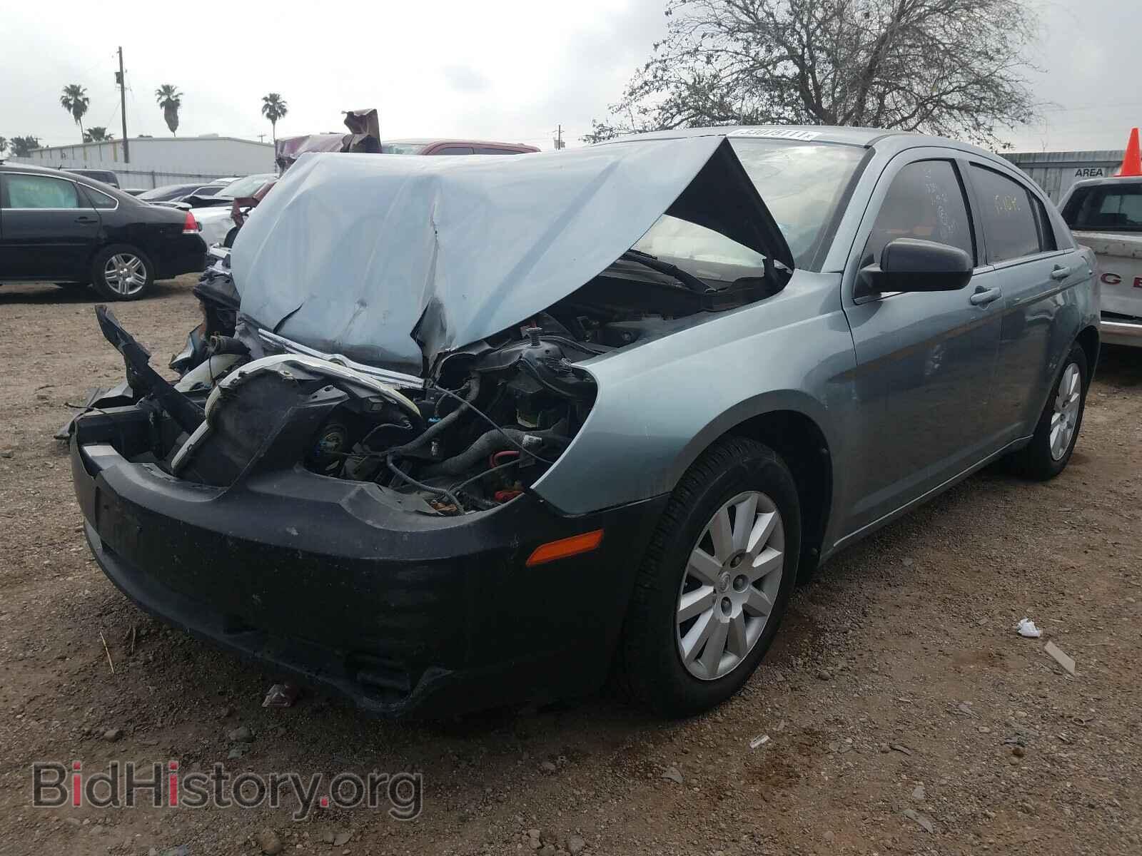 2010 CHRYSLER SEBRING - VIN: 1C3CC4FB4AN179933 - Фото 2
