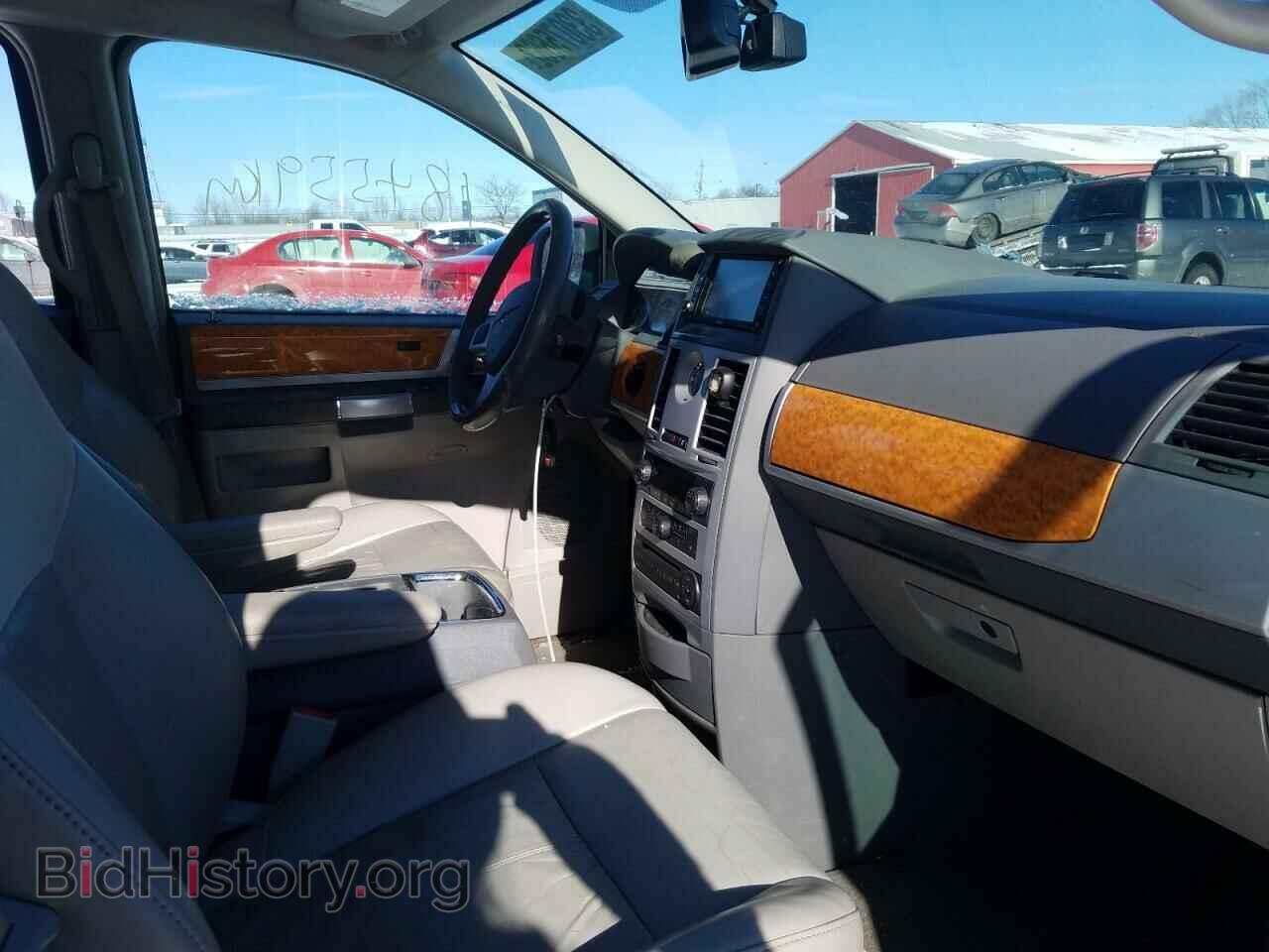 2010 CHRYSLER MINIVAN - VIN: 2A4RR6DX8AR450181 - Фото 5