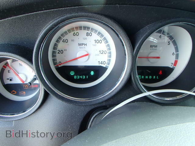 2010 DODGE CHARGER - VIN: 2B3CA3CV3AH276853 - Фото 8
