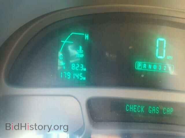 2004 CADILLAC DEVILLE - VIN: 1G6KD54Y84U136601 - Фото 8