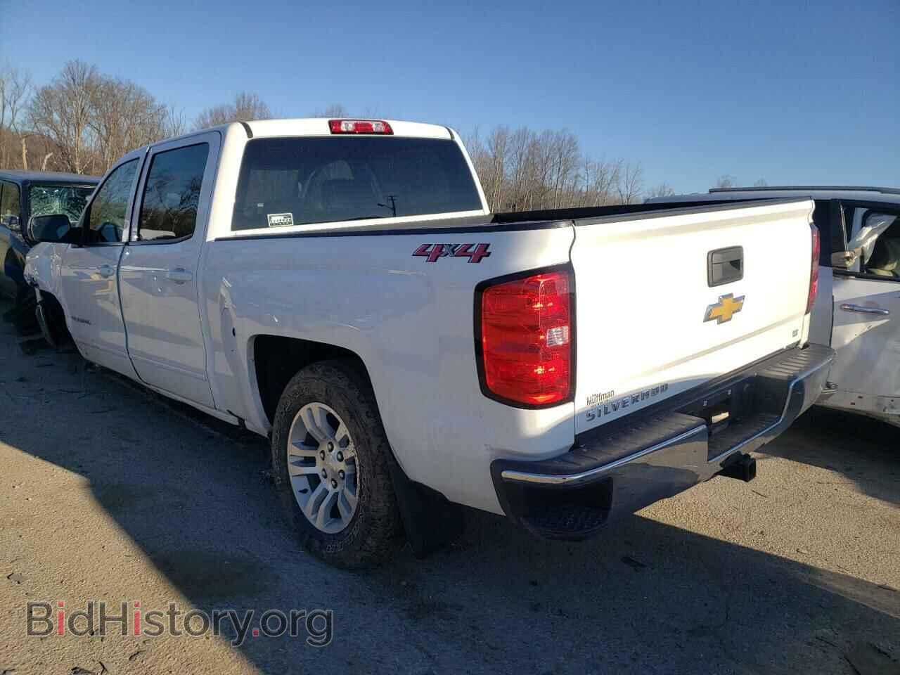 2018 CHEVROLET SILVERADO - VIN: 3GCUKREC2JG638220 - Фото 3