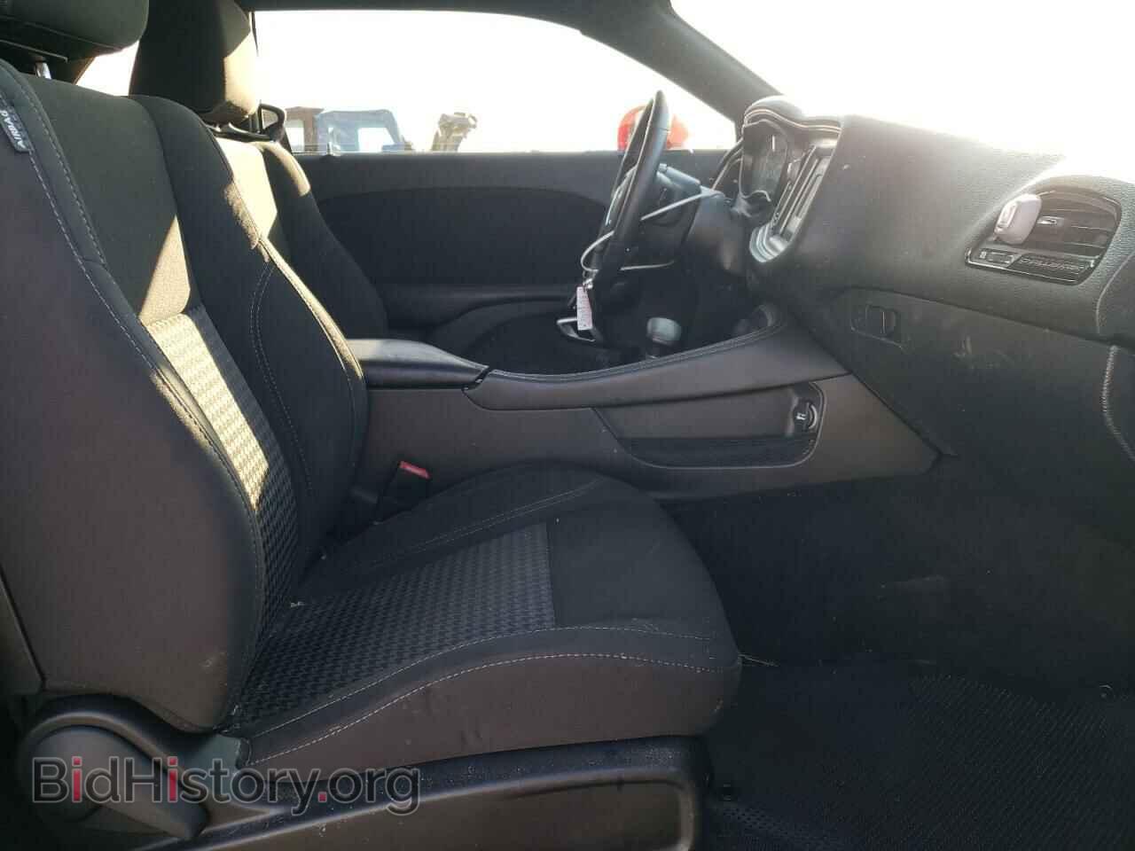 2017 DODGE CHALLENGER - VIN: 2C3CDZAG6HH610868 - Фото 5