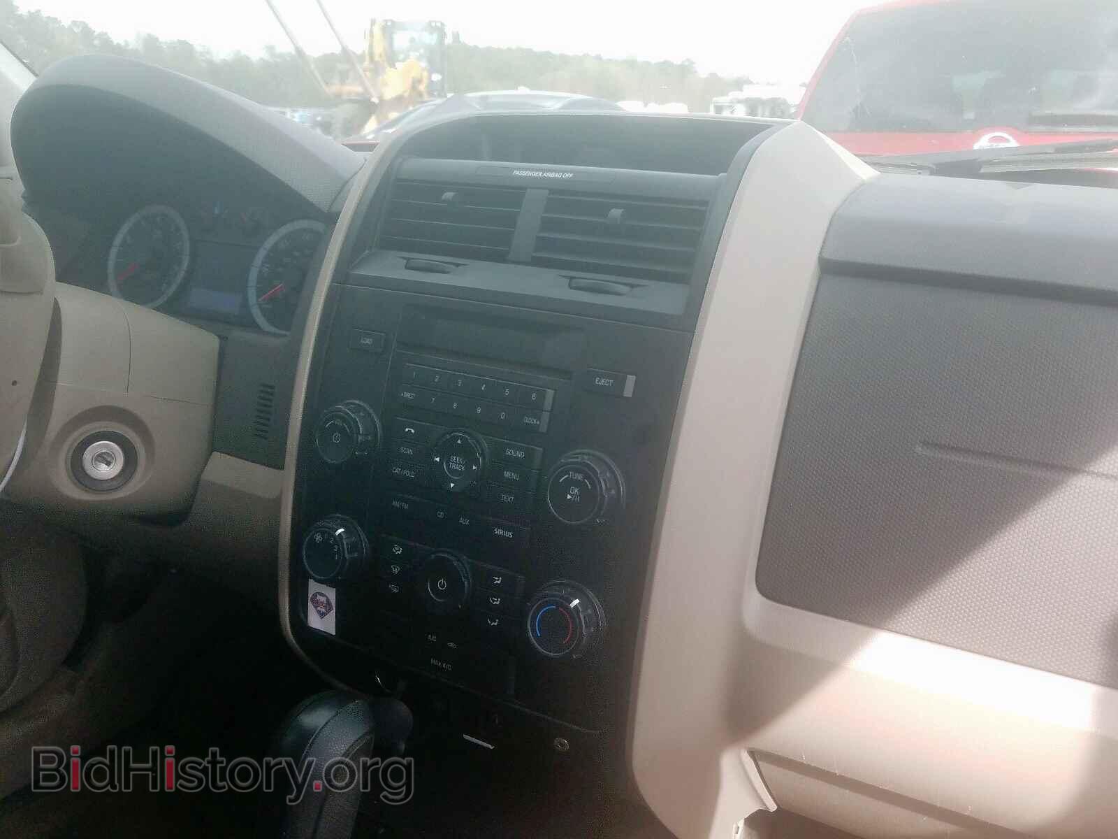 2011 FORD ESCAPE - VIN: 1FMCU0C79BKB43770 - Photo 9