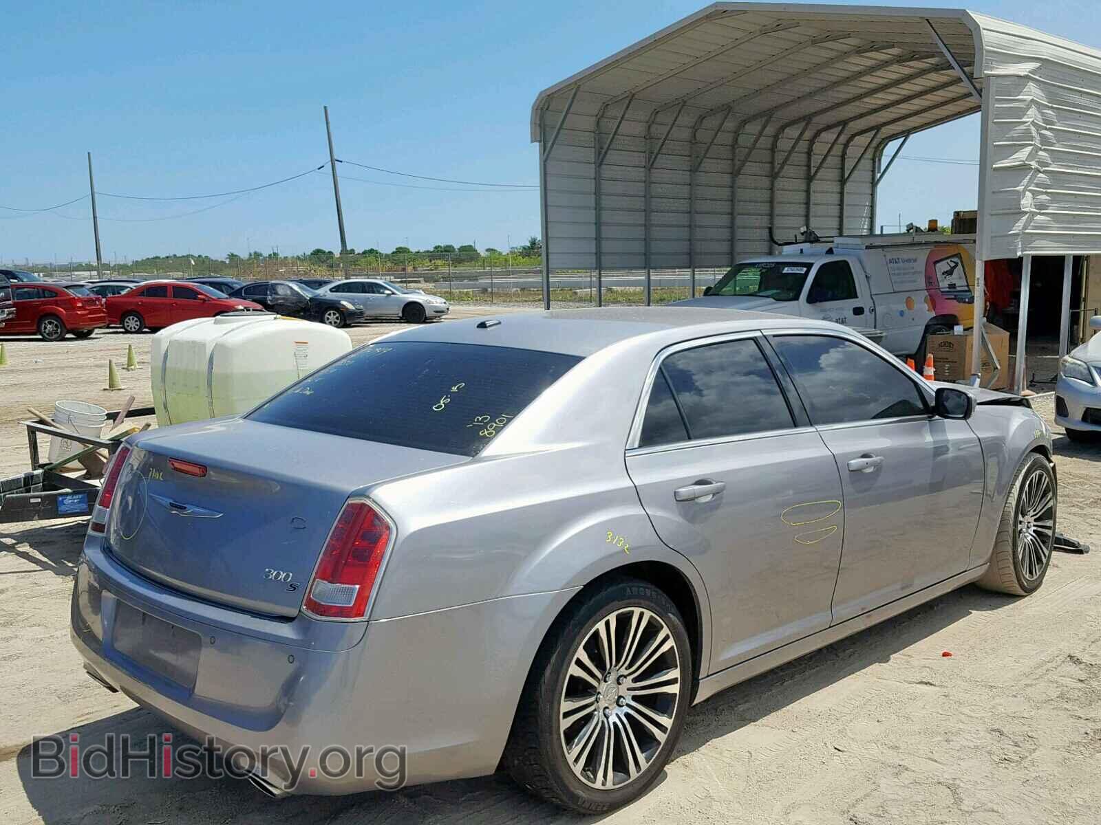 2013 CHRYSLER 300 - VIN: 2C3CCABG4DH698901 - Фото 4