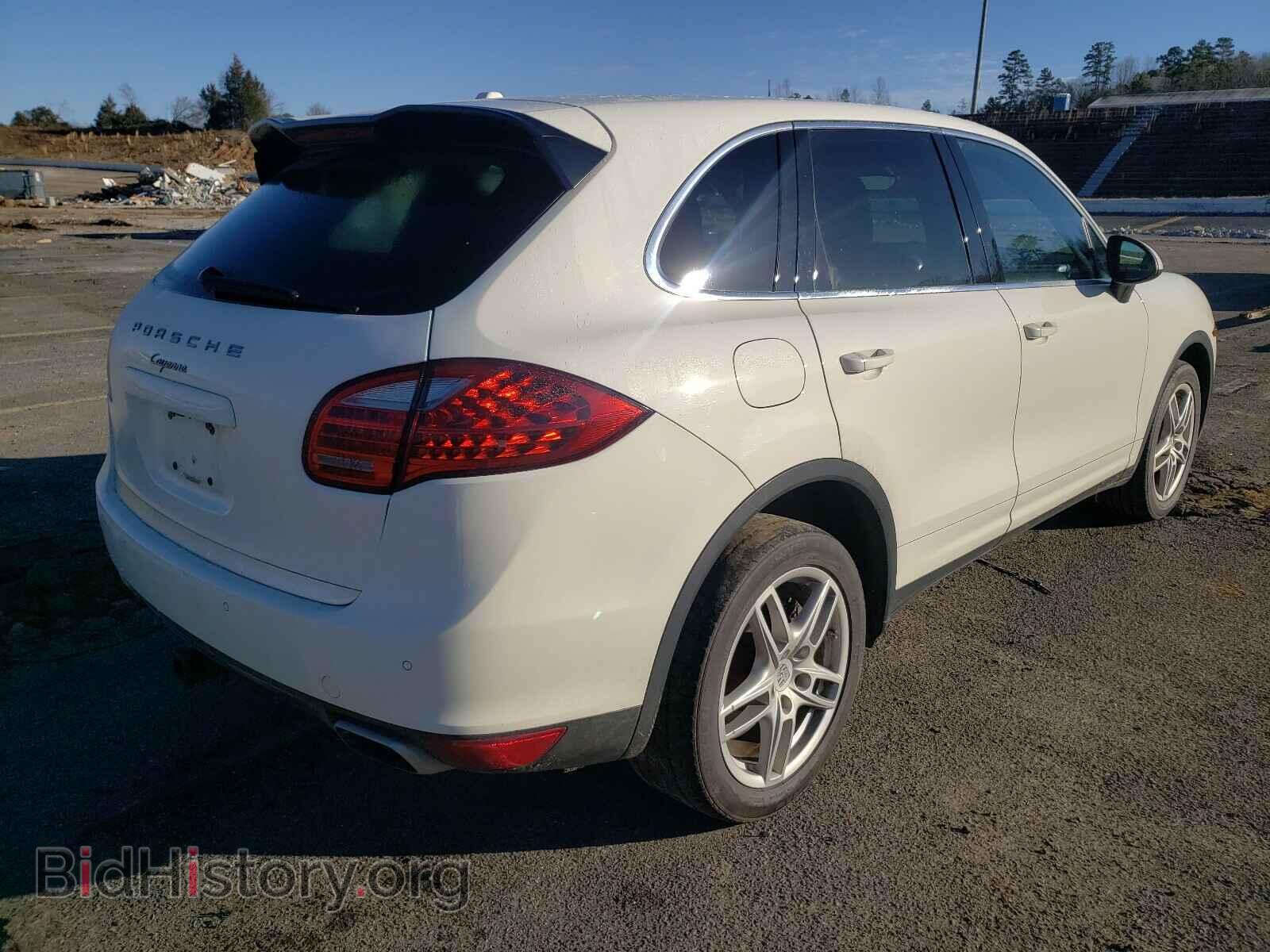 2011 PORSCHE CAYENNE - VIN: WP1AA2A24BLA02489 - Photo 4
