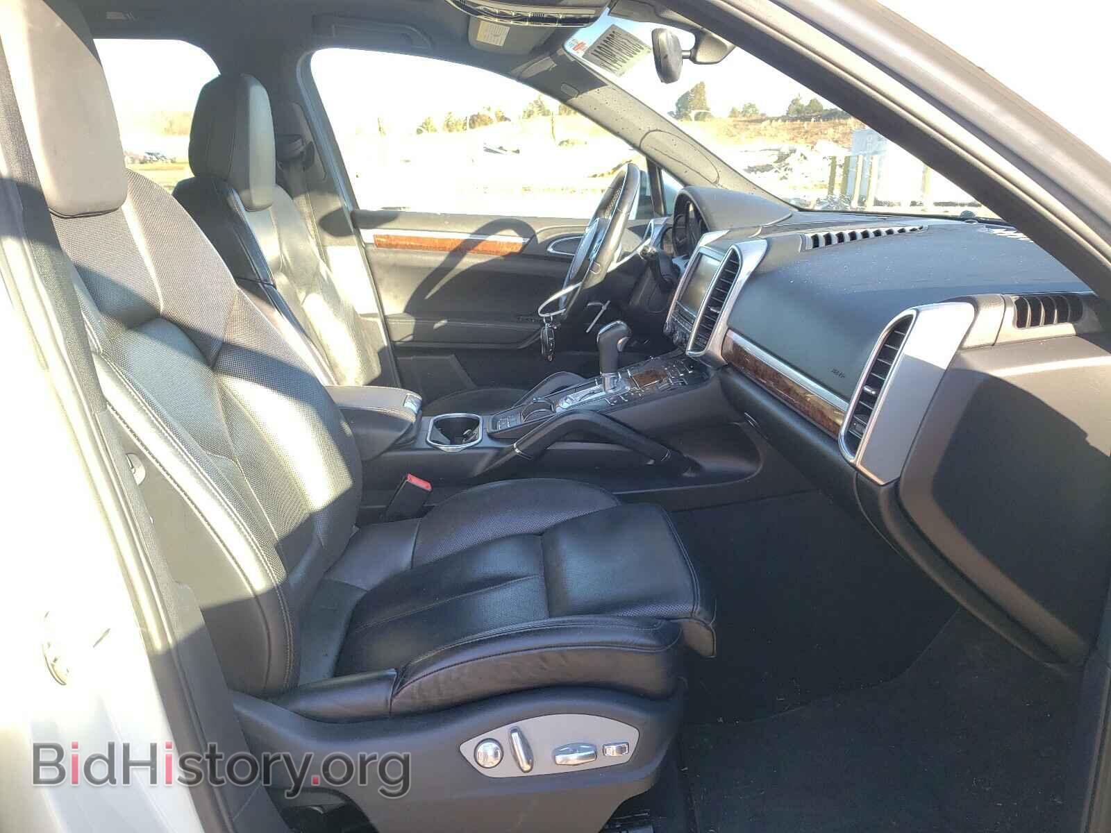 2011 PORSCHE CAYENNE - VIN: WP1AA2A24BLA02489 - Photo 5