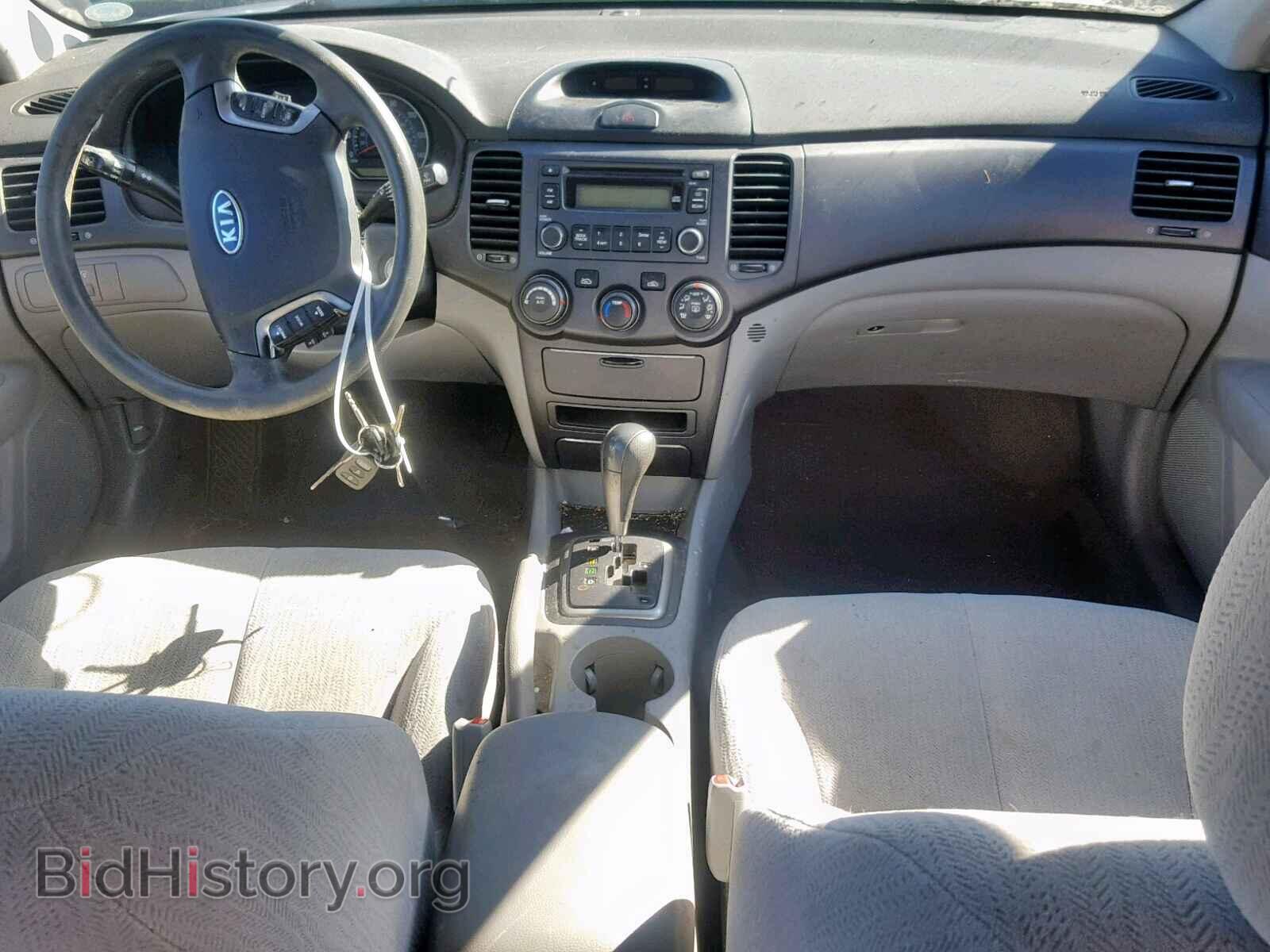 2006 KIA OPTIMA - VIN: KNAGE123965066441 - Фото 9