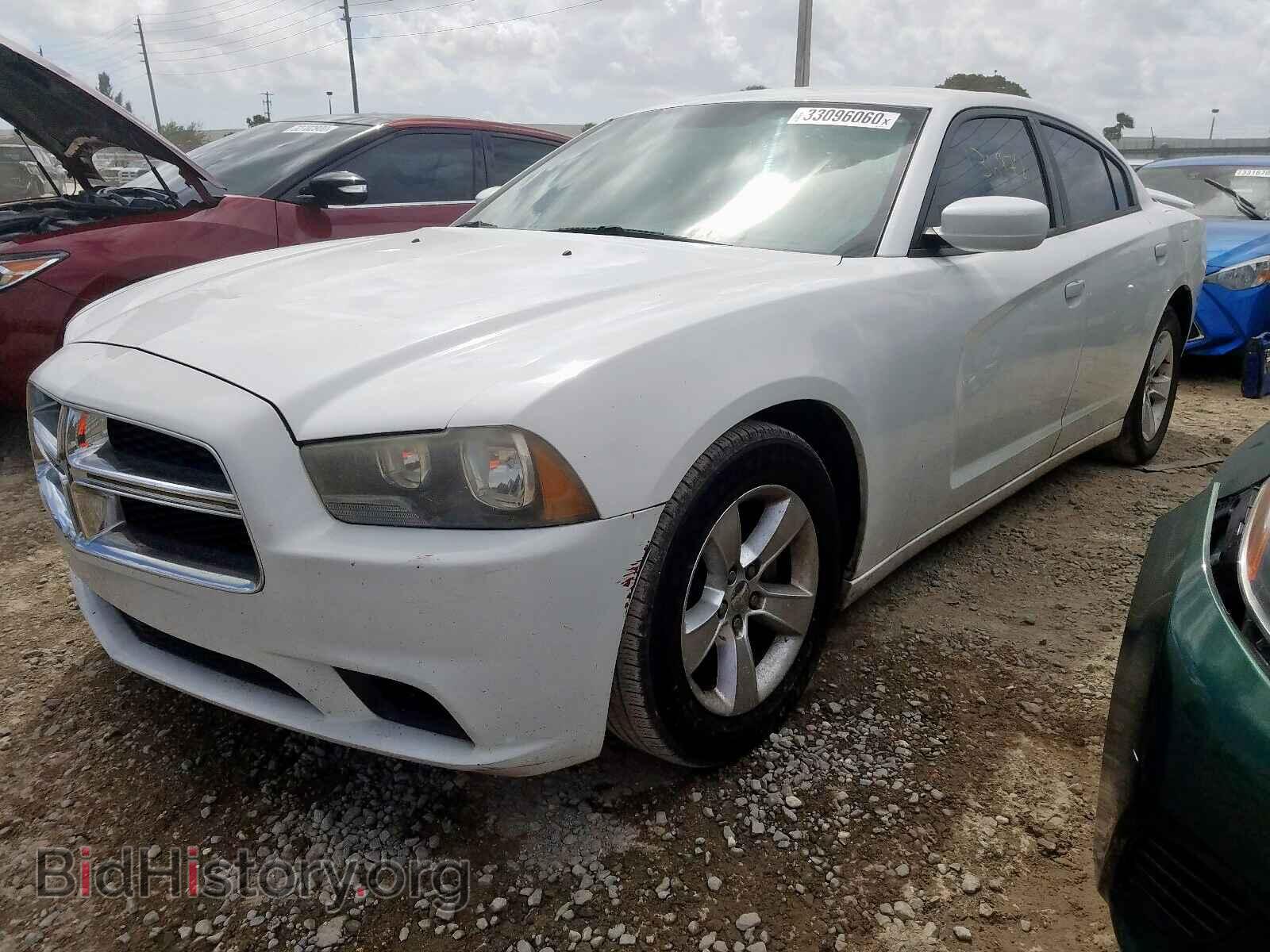 2011 DODGE CHARGER - VIN: 2B3CL3CG2BH588630 - Фото 2