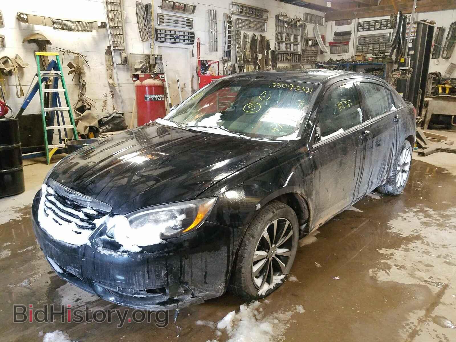 2012 CHRYSLER 200 - VIN: 1C3CCBHG2CN123635 - Фото 2