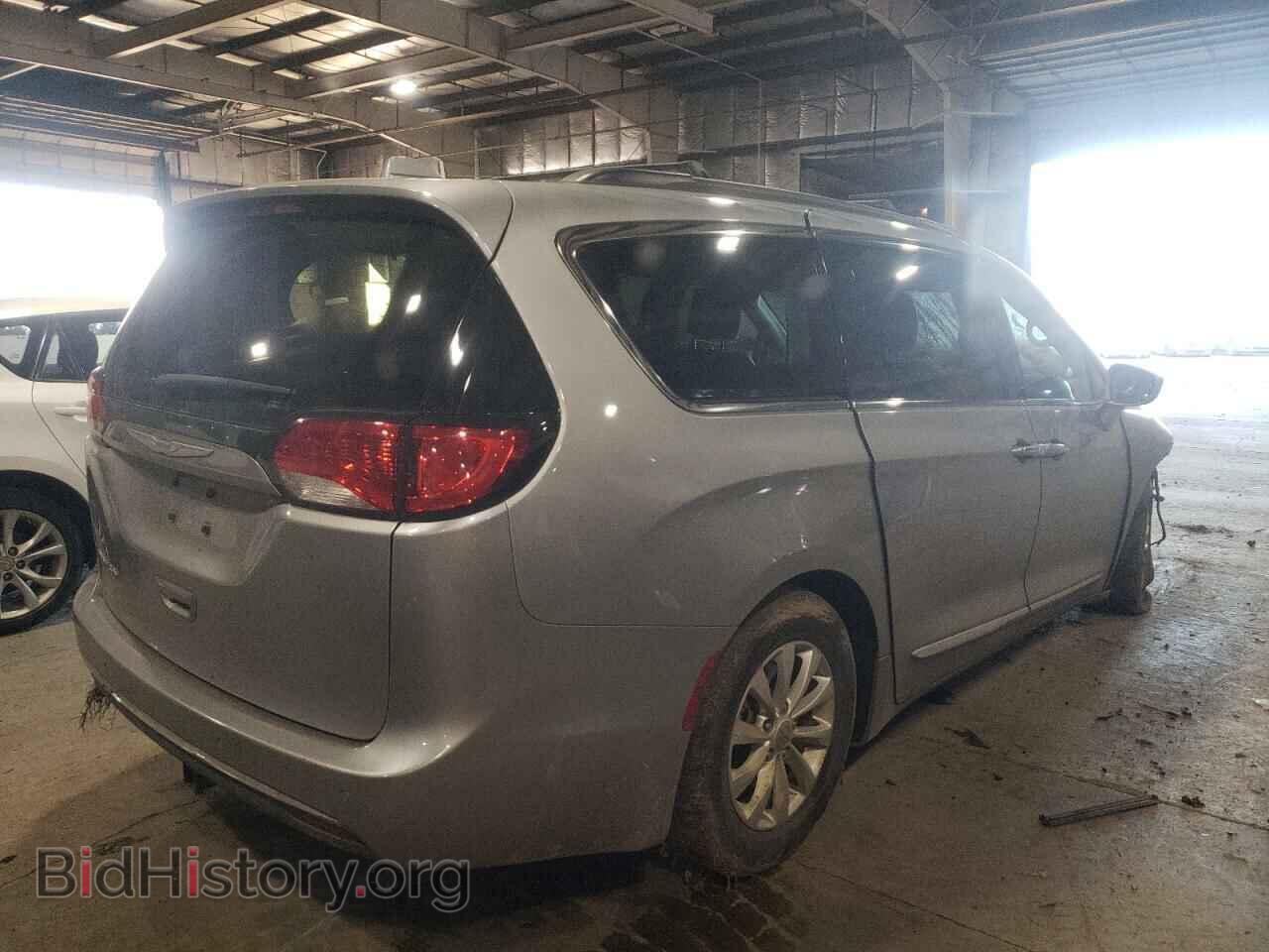 2017 CHRYSLER PACIFICA - VIN: 2C4RC1BG0HR795230 - Фото 4