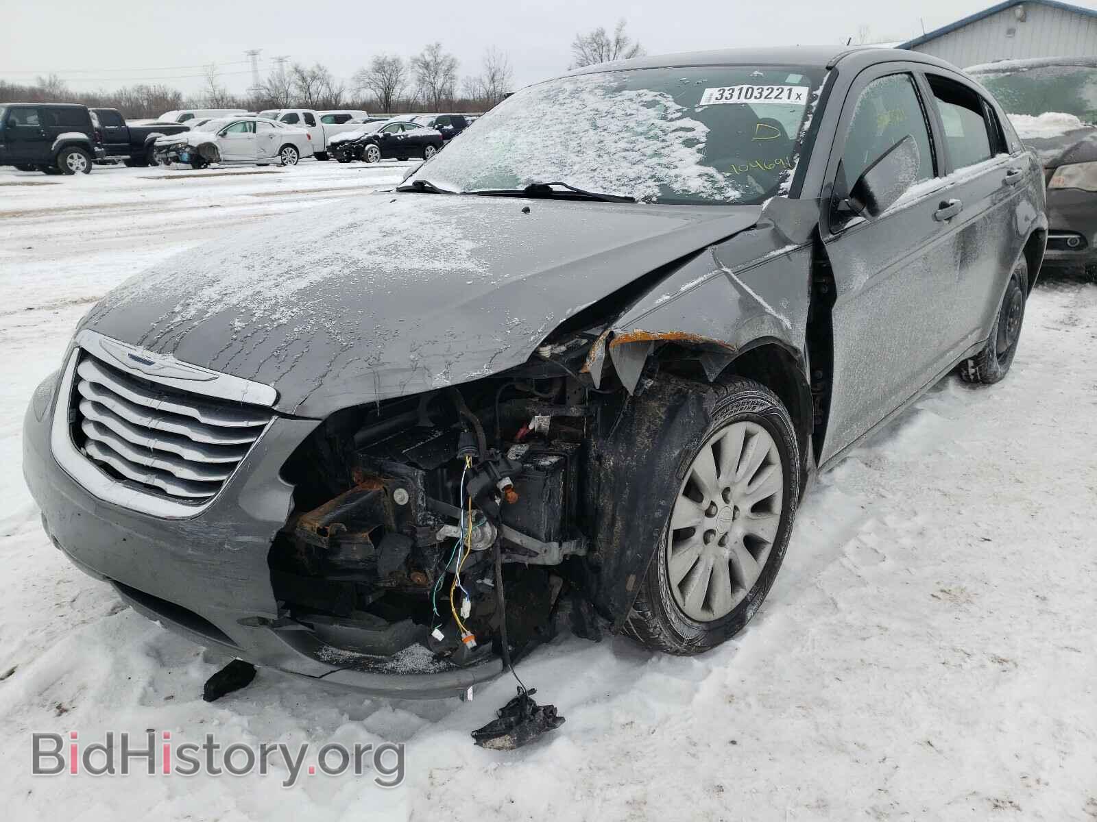2012 CHRYSLER 200 - VIN: 1C3CCBAB7CN104691 - Фото 2