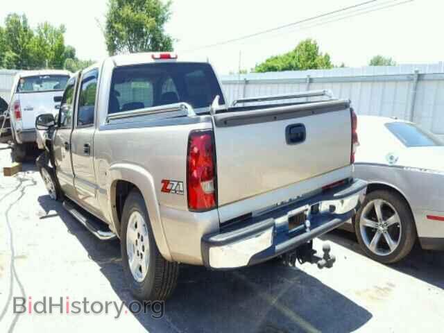 2006 CHEVROLET SILVERADO - VIN: 2GCEK13T661180397 - Фото 3