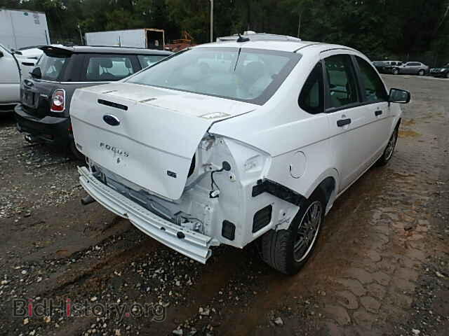 2010 FORD FOCUS - VIN: 1FAHP3FN1AW193668 - Photo 4