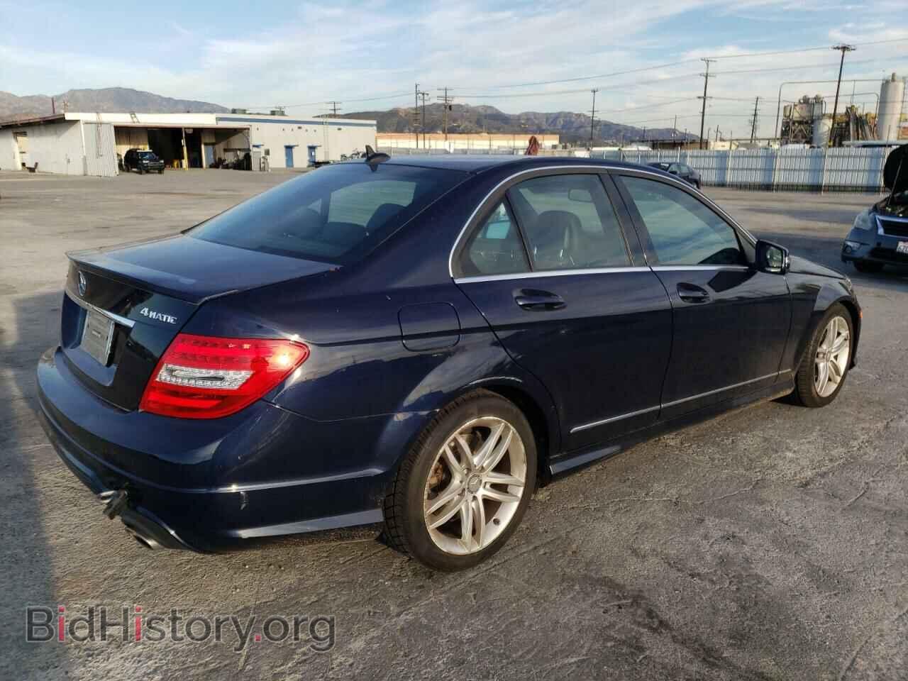 2013 MERCEDES-BENZ C-CLASS - VIN: WDDGF8AB7DA785778 - Фото 4