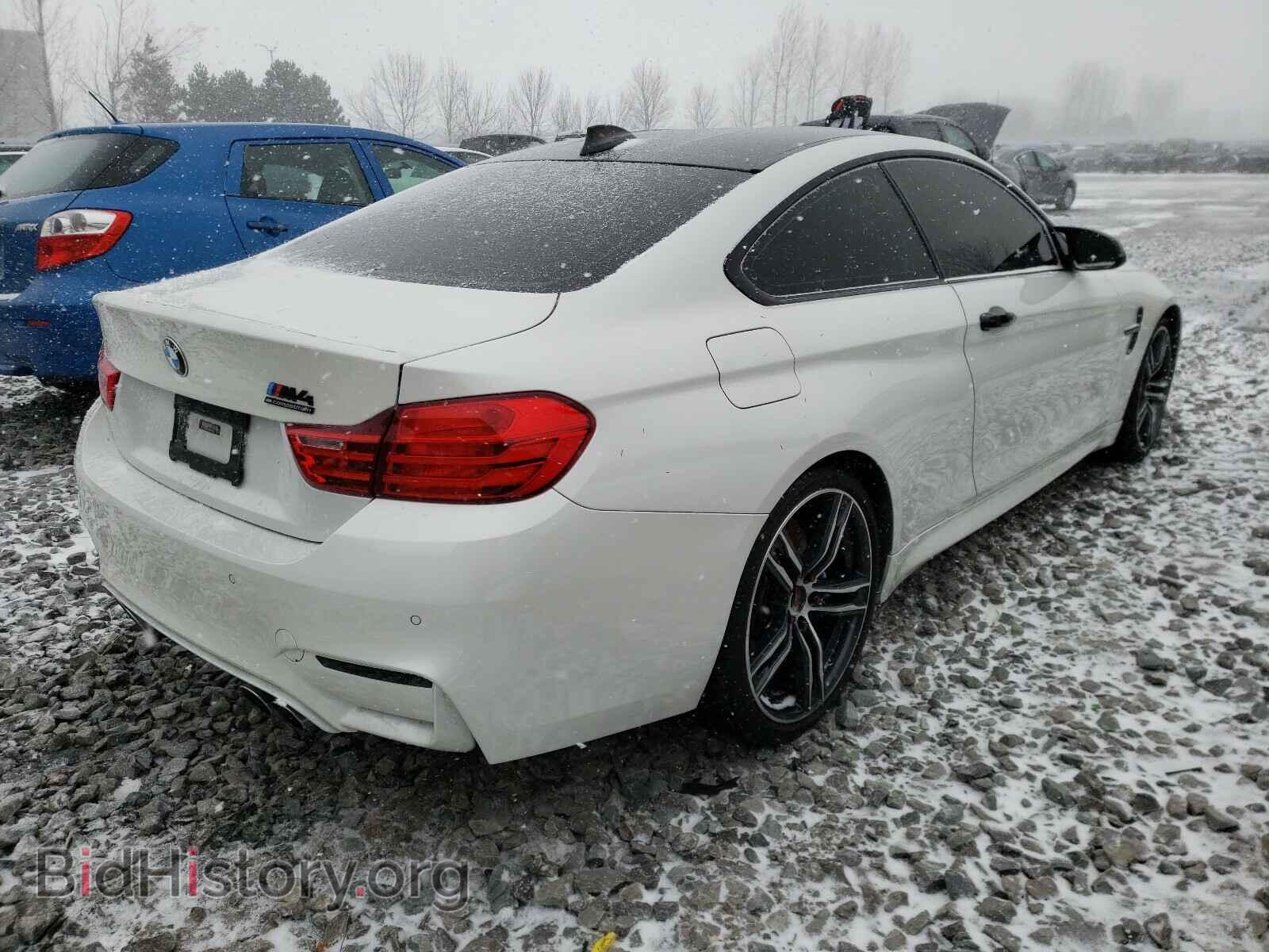 2017 BMW M4 - VIN: WBS3R9C5XHK708991 - Фото 4