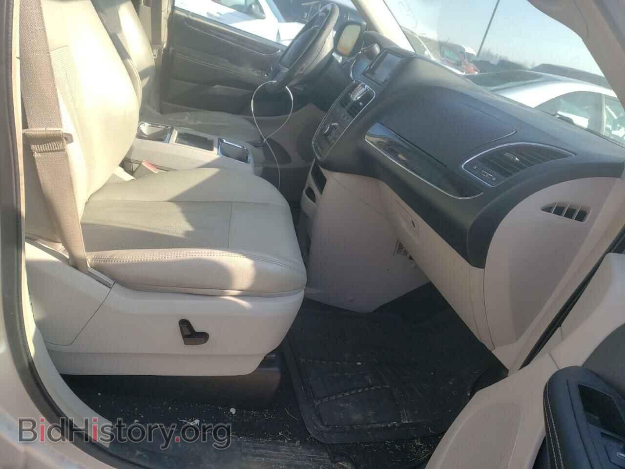 2011 CHRYSLER MINIVAN - VIN: 2A4RR8DG4BR607850 - Photo 5