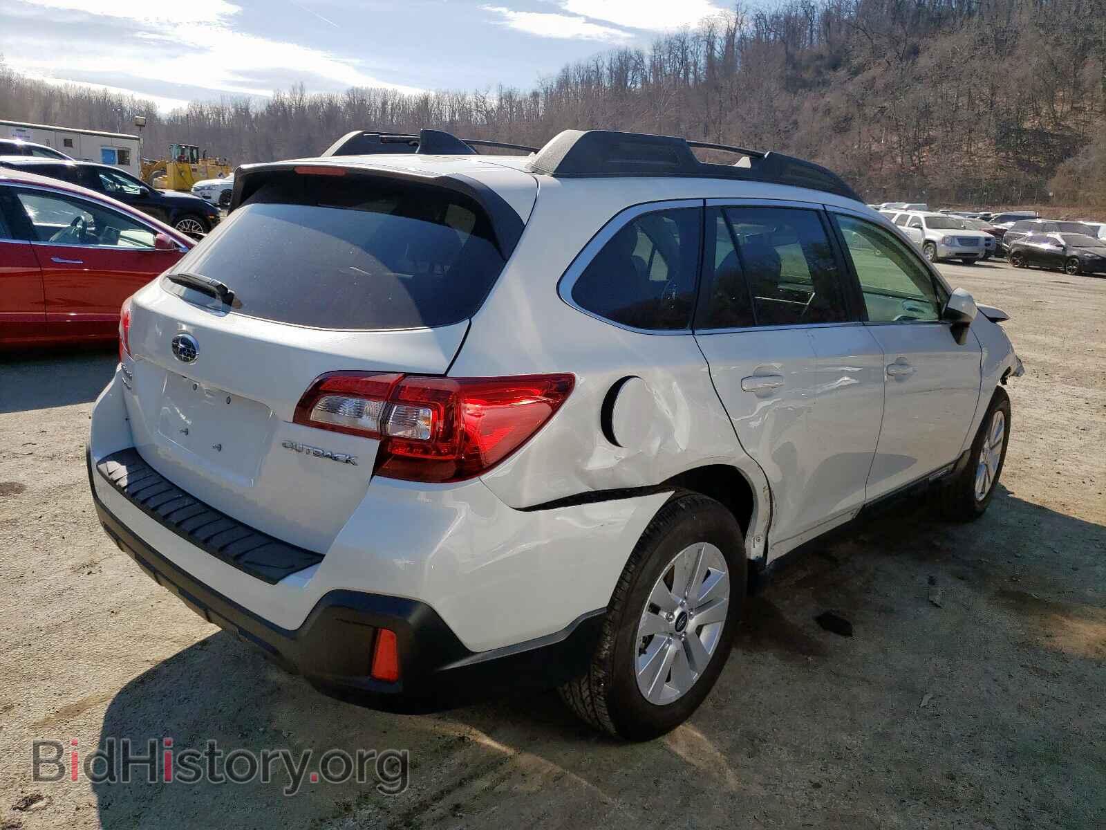 2019 SUBARU OUTBACK - VIN: 4S4BSAFC6K3383384 - Фото 4