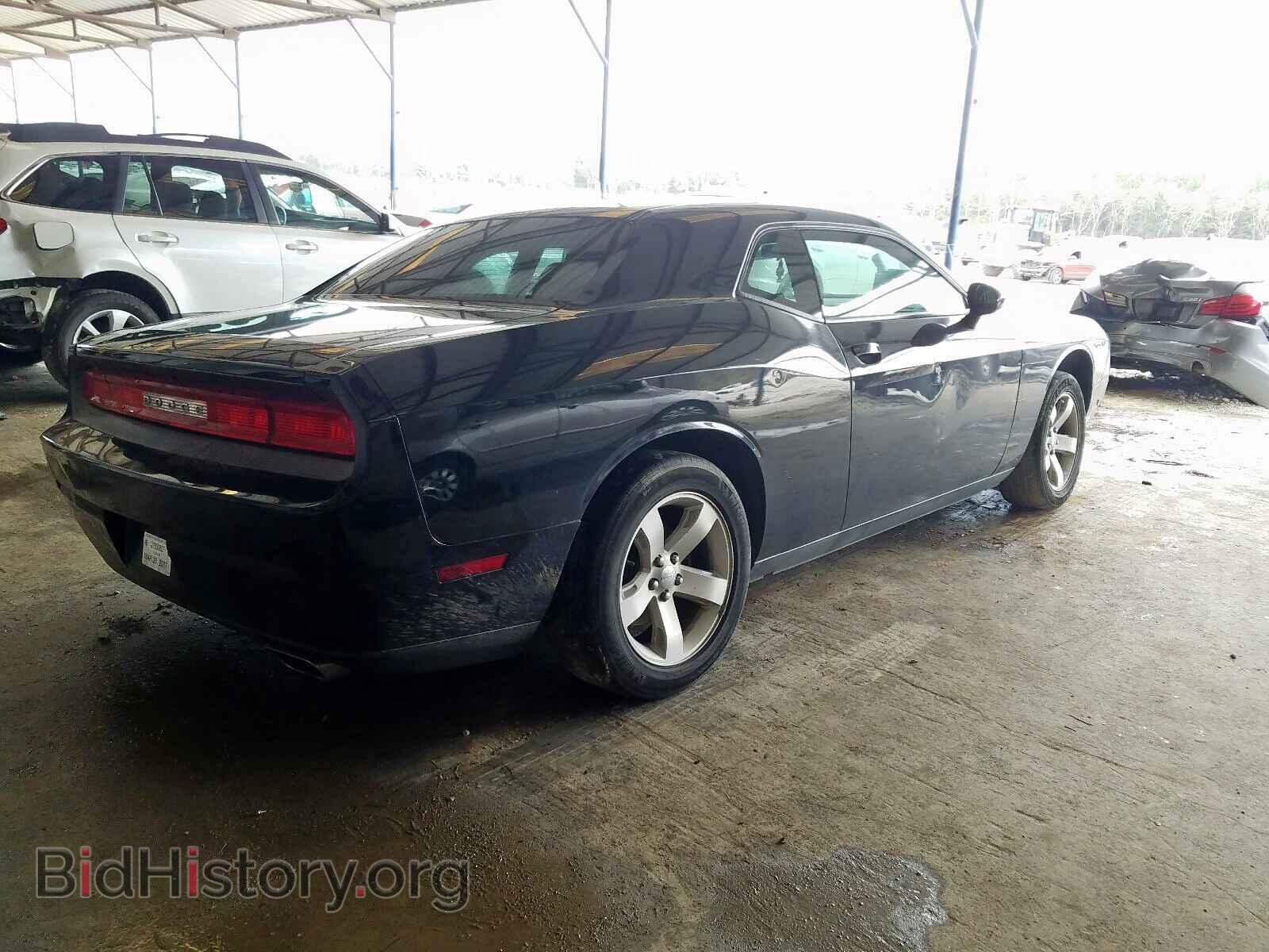 2014 DODGE CHALLENGER - VIN: 2C3CDYAG9EH233975 - Фото 4