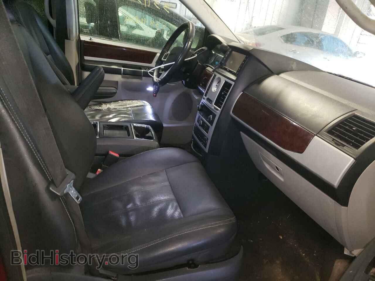 2010 CHRYSLER MINIVAN - VIN: 2A4RR8DX3AR321387 - Фото 5
