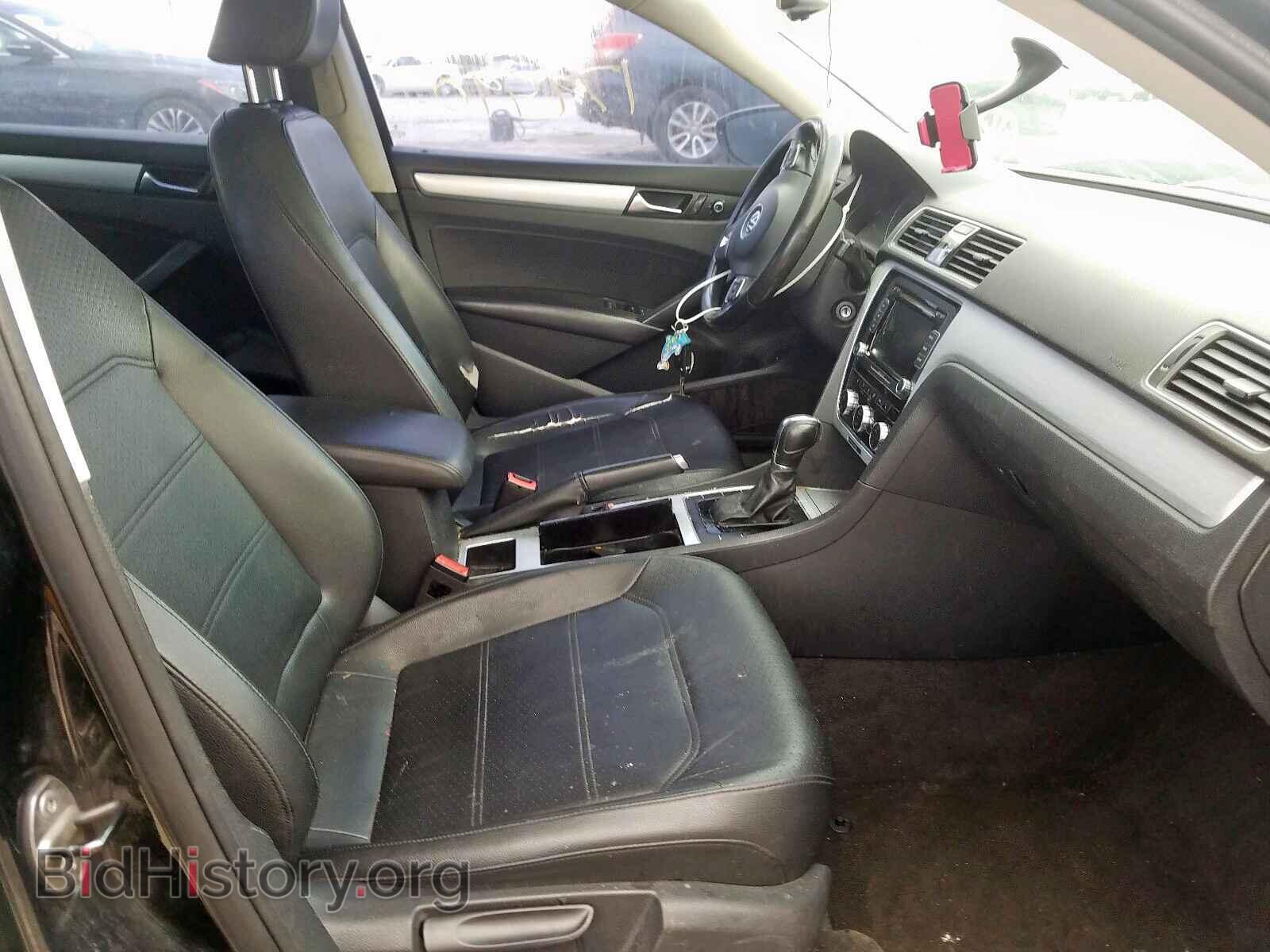 2012 VOLKSWAGEN PASSAT - VIN: 1VWBP7A33CC015582 - Фото 5