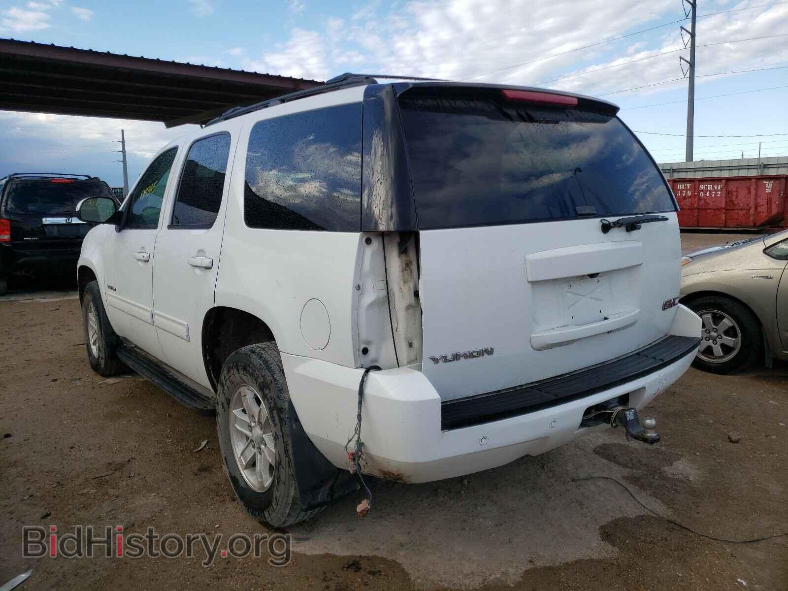2011 GMC YUKON - VIN: 1GKS2AE06BR210915 - Фото 3