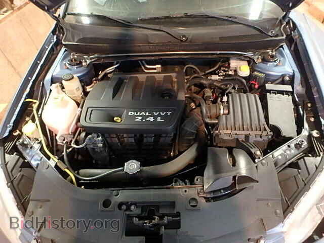 2011 CHRYSLER 200 - VIN: 1C3BC2FB1BN581104 - Photo 7