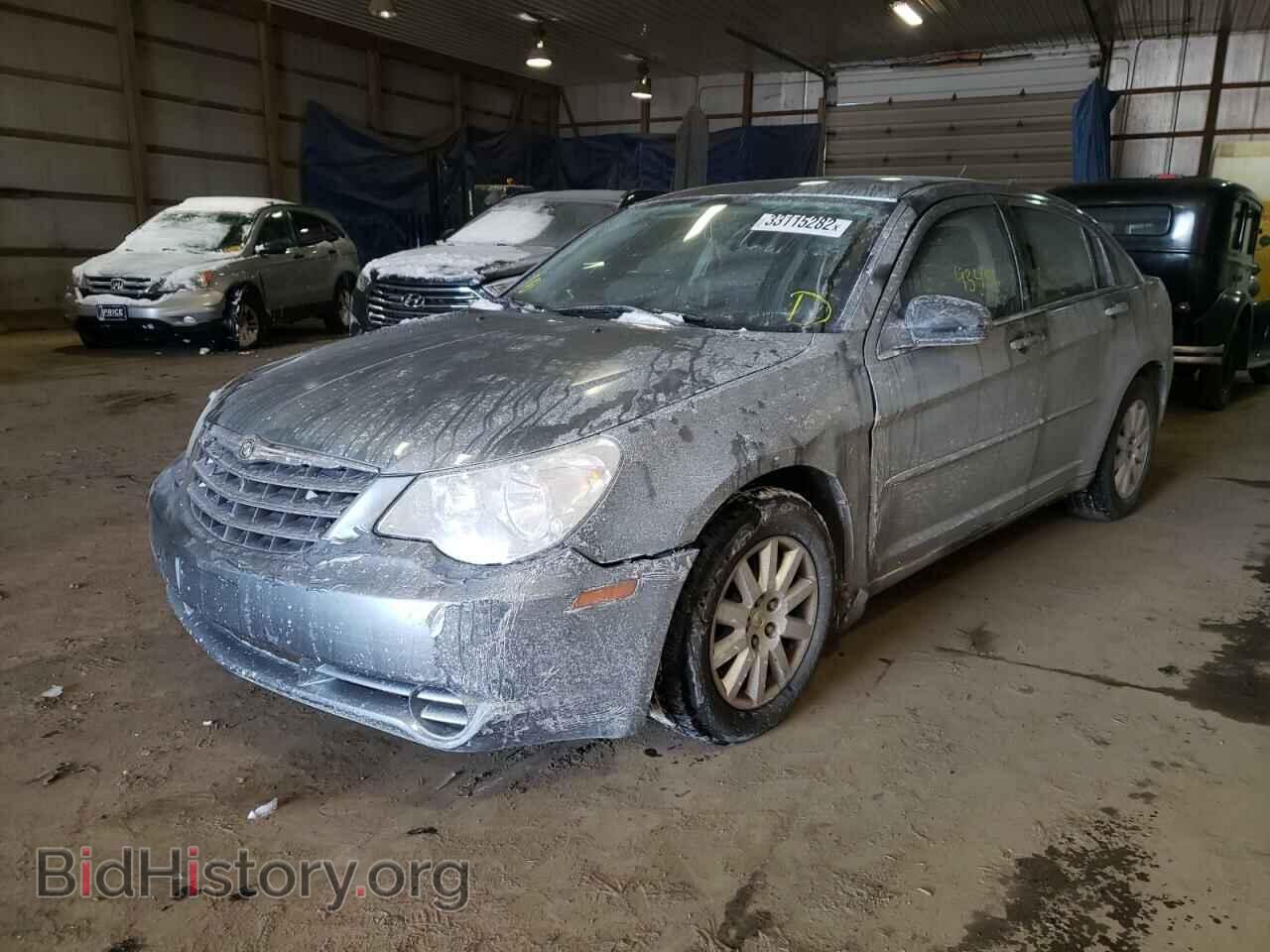 2010 CHRYSLER SEBRING - VIN: 1C3CC4FB8AN169339 - Фото 2