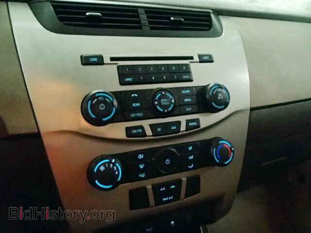 2010 FORD FOCUS - VIN: 1FAHP3EN5AW192587 - Photo 9