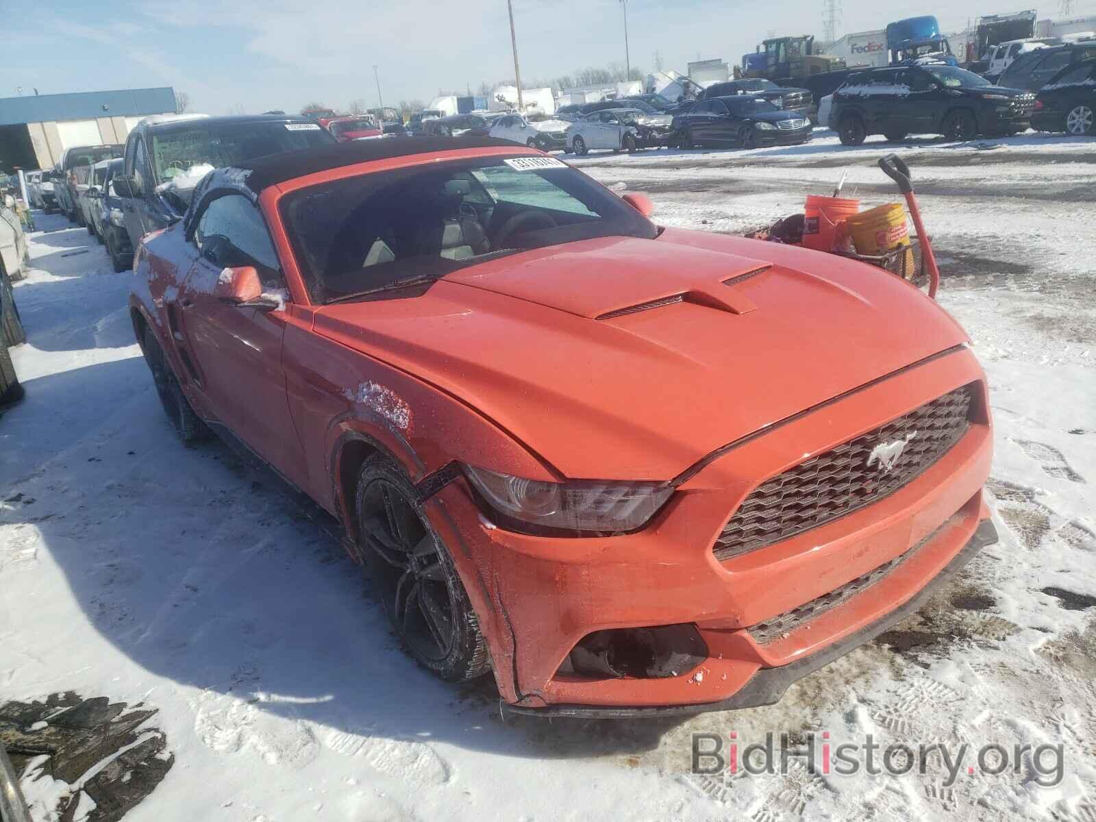 Photo 1FATP8UH7G5219158 - FORD MUSTANG 2016