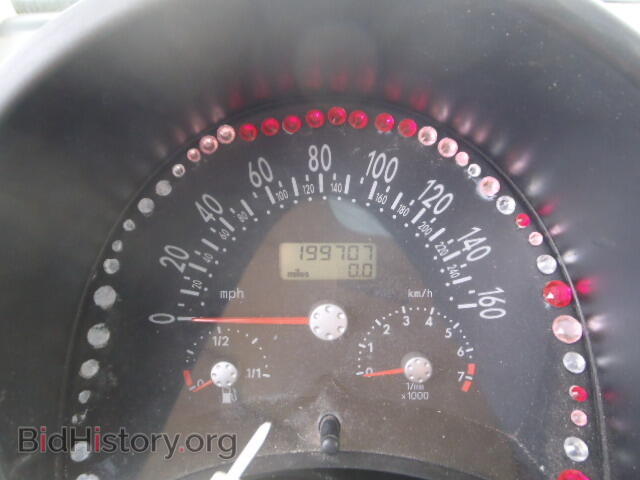 2000 VOLKSWAGEN BEETLE - VIN: 3VWDD21C3YM490675 - Фото 8