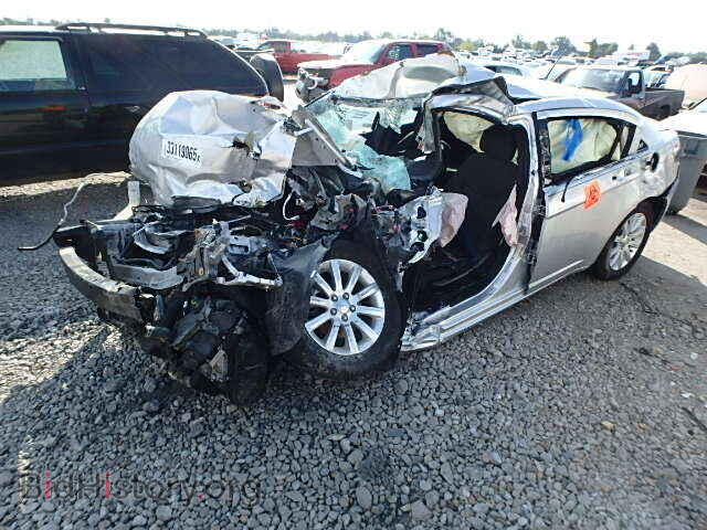 2012 CHRYSLER 200 - VIN: 1C3CCBBB2CN101910 - Фото 2
