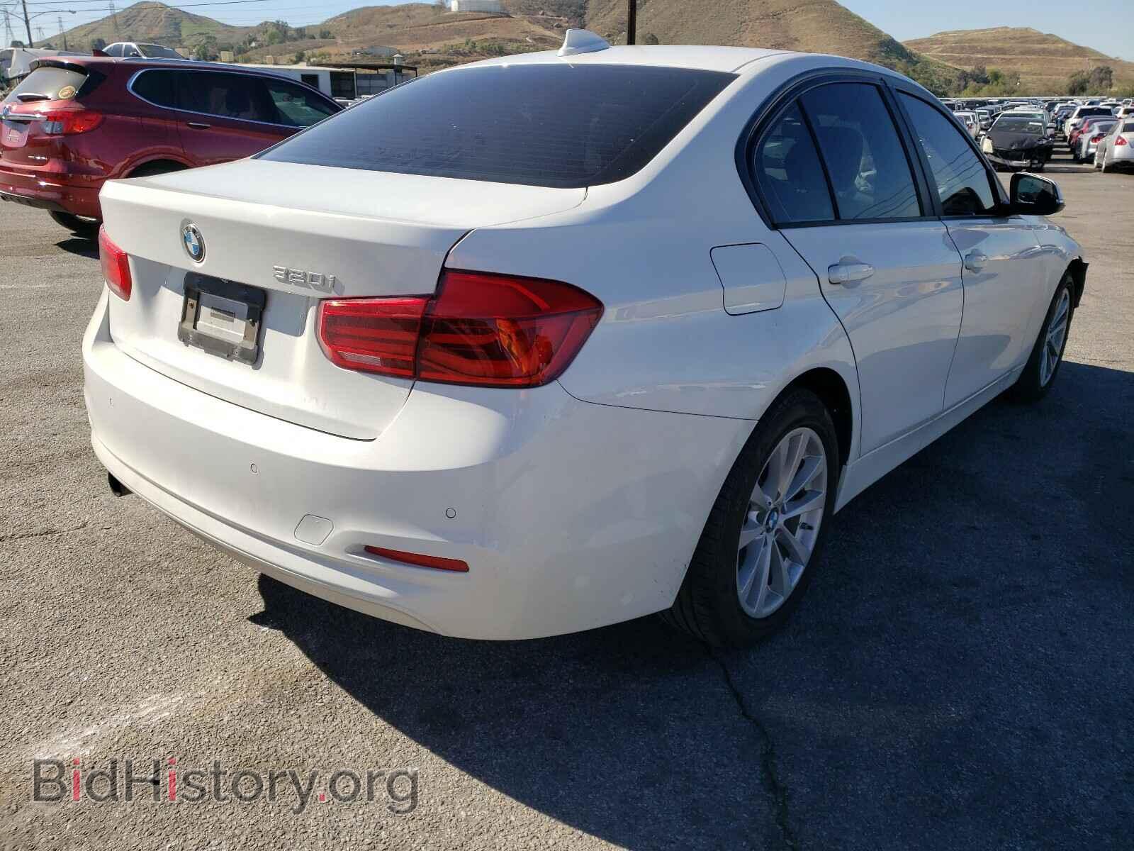 2016 BMW 3 SERIES - VIN: WBA8E1G52GNU12300 - Фото 4