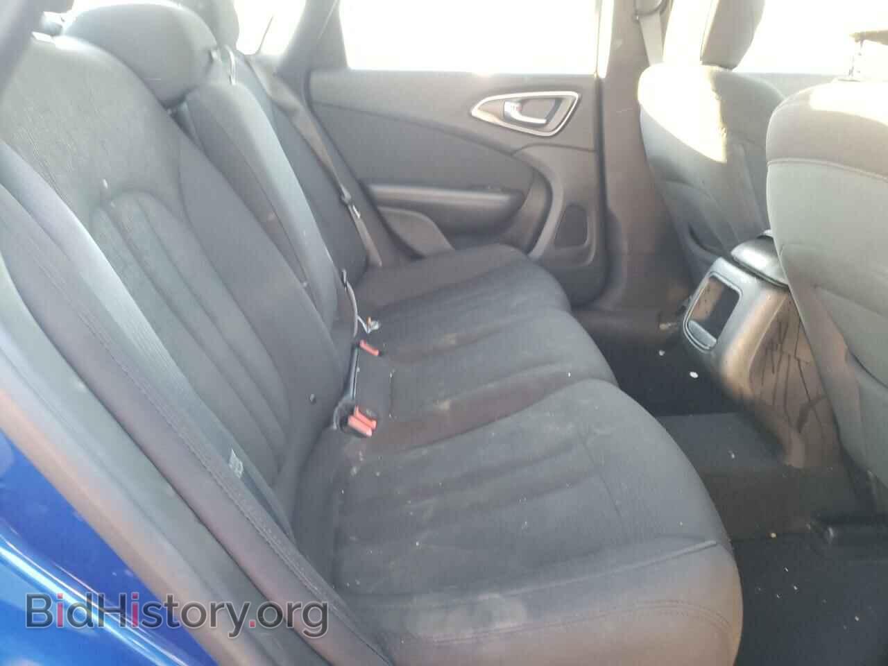 2016 CHRYSLER 200 - VIN: 1C3CCCAB9GN120760 - Фото 6