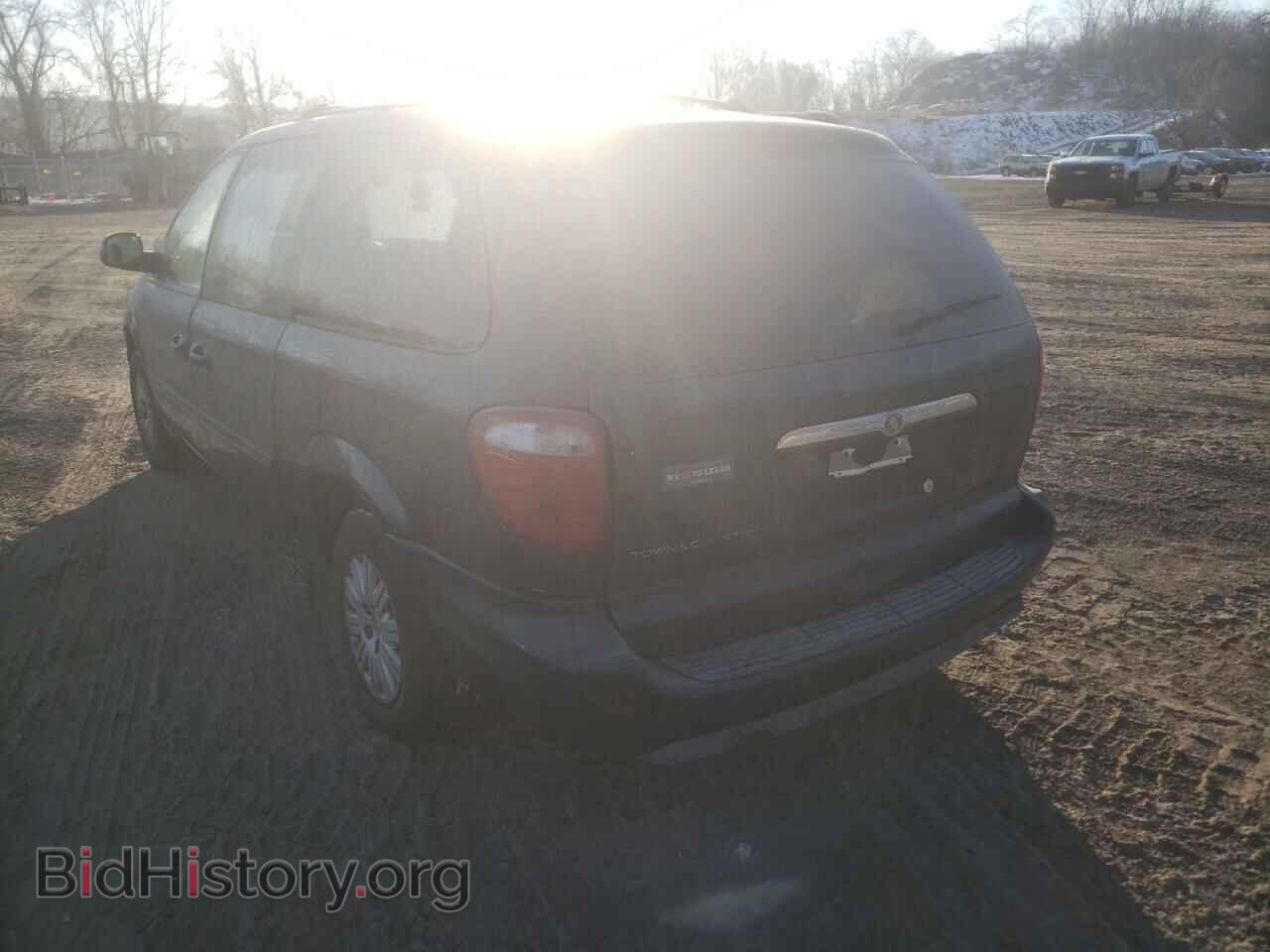 2006 CHRYSLER MINIVAN - VIN: 2A4GP44R96R695260 - Фото 3