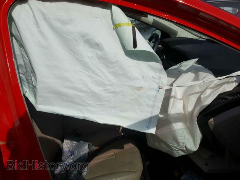 2012 Ford FOCUS (VIN 1FAHP3M23CL298080) — photo 5 of 10