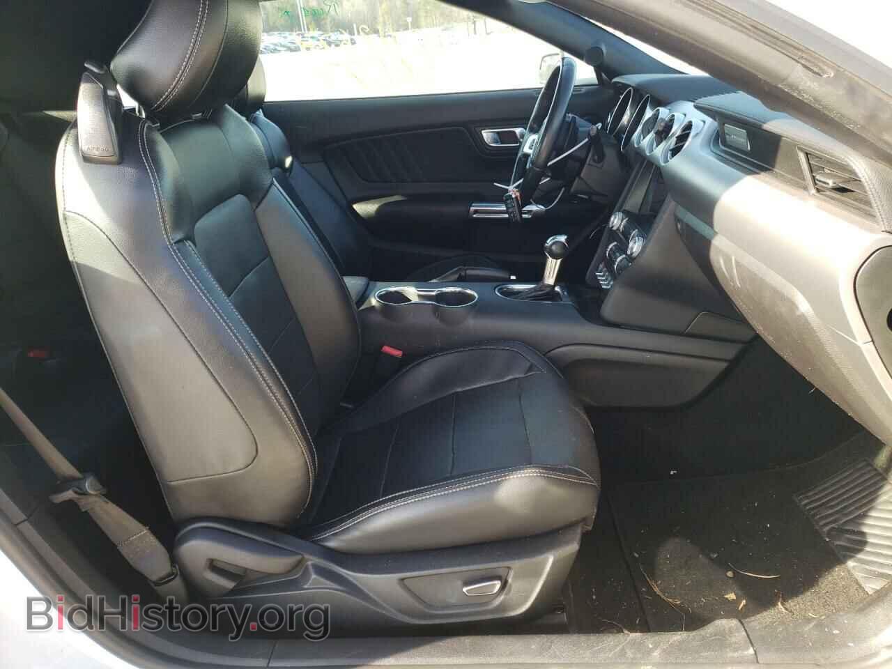 2019 FORD MUSTANG - VIN: 1FATP8UH7K5109896 - Фото 5