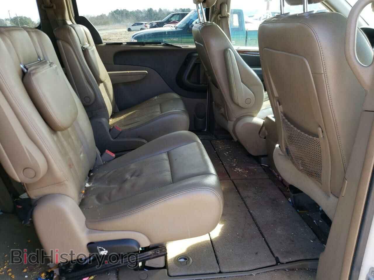 2011 CHRYSLER MINIVAN - VIN: 2A4RR8DG1BR633368 - Photo 6