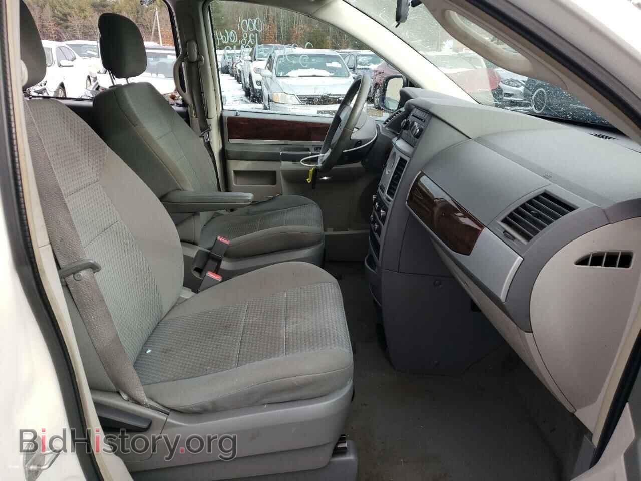 2010 CHRYSLER MINIVAN - VIN: 2A4RR5D10AR319171 - Фото 5