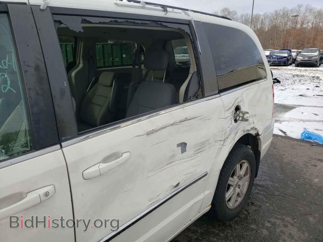2010 CHRYSLER MINIVAN - VIN: 2A4RR5D10AR319171 - Фото 9