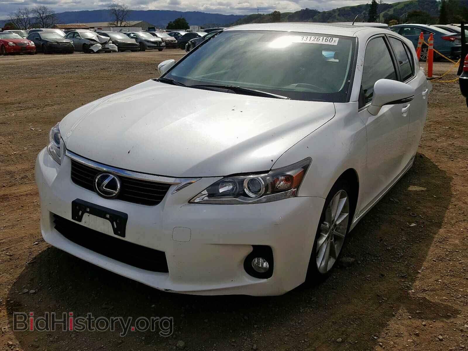 2013 LEXUS CT 200 - VIN: JTHKD5BH1D2170941 - Фото 2