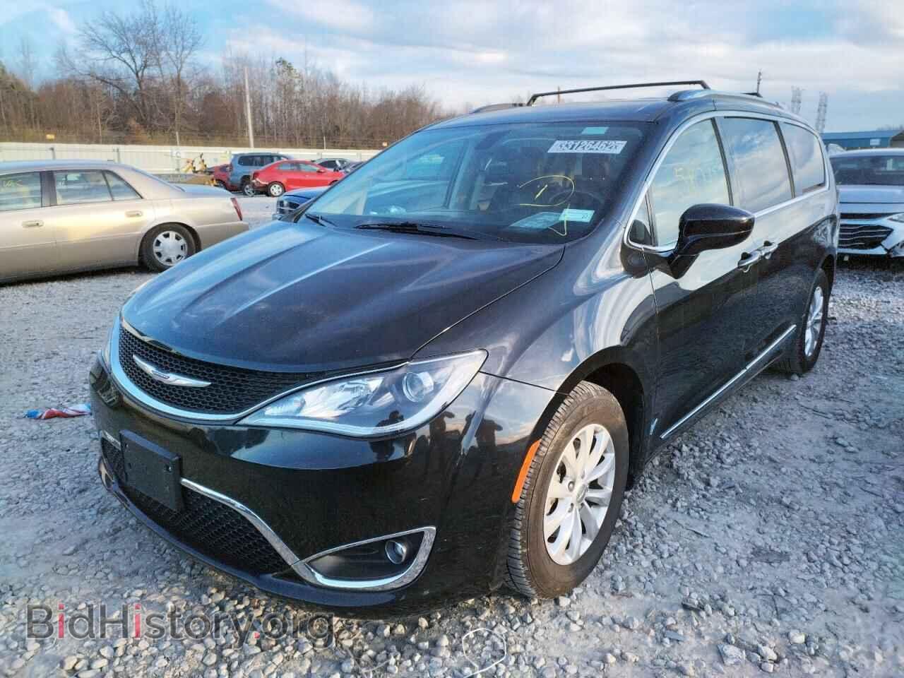 2019 CHRYSLER PACIFICA - VIN: 2C4RC1BG0KR685687 - Photo 2