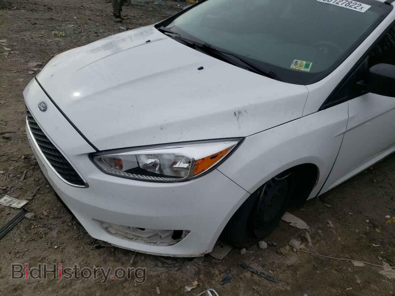 2016 FORD FOCUS - VIN: 1FADP3E28GL300831 - Фото 9