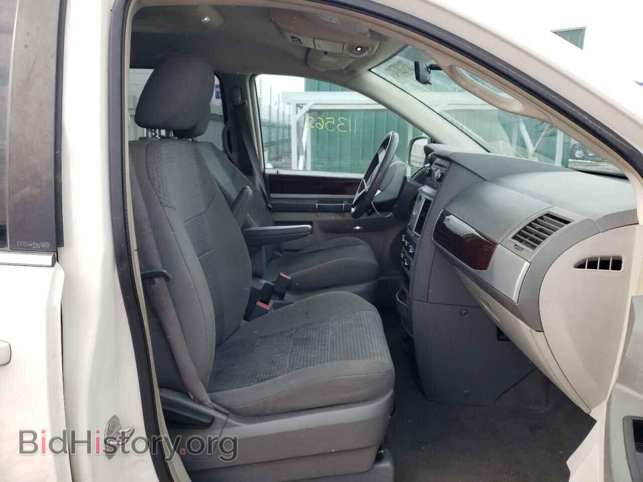 2010 CHRYSLER MINIVAN - VIN: 2A4RR5D17AR102958 - Фото 5
